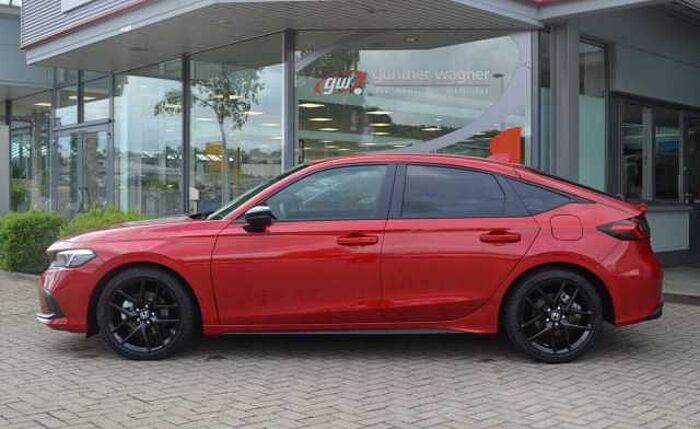 Honda Civic e:HEV 2.0 i-MMD Hybrid Sport