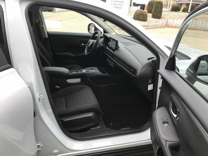 Honda ZR-V Hybrid e:HEV 2.0 i-MMD Elegance