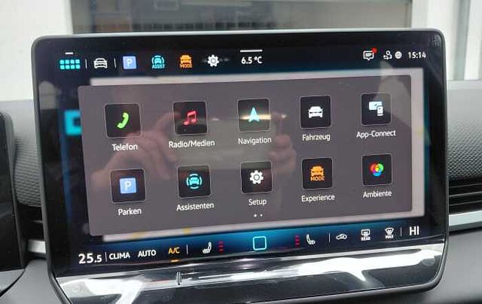 Volkswagen T-Roc 1.5 eTSI OPF DSG R-Line