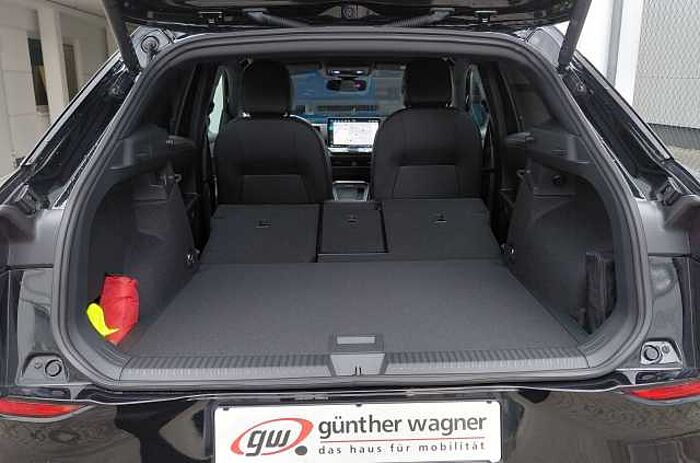 Volkswagen T-Roc 1.5 eTSI OPF DSG R-Line