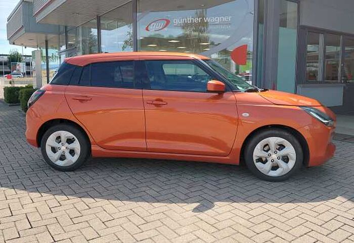 Suzuki Swift 1.2 Dualjet Hybrid MT Comfort