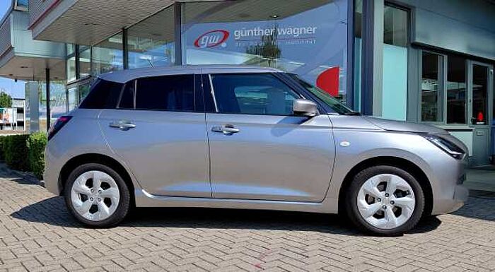 Suzuki Swift 1.2 Dualjet Hybrid MT Comfort