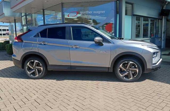 Mitsubishi Eclipse Cross Plug-In Hybrid 4WD Basis