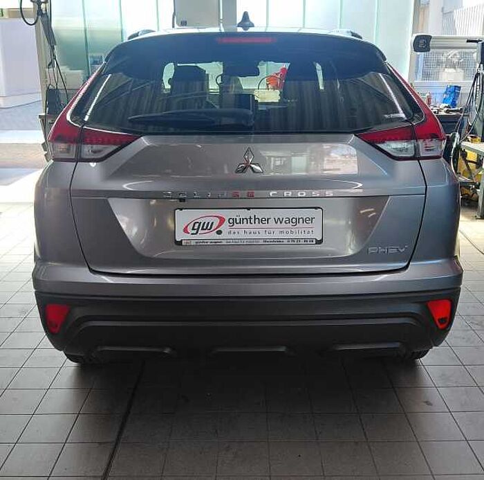 Mitsubishi Eclipse Cross Plug-In Hybrid 4WD Basis